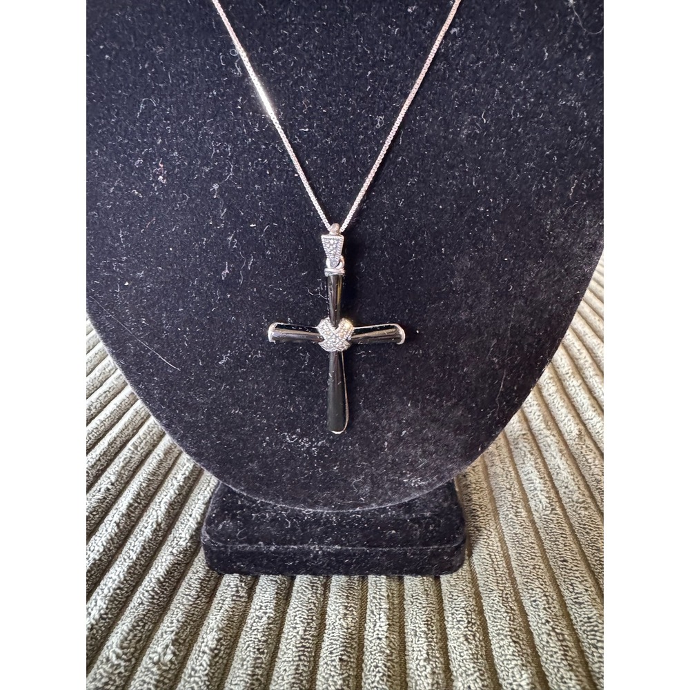 Sterling Silver‎ Black Onyx Marcasite Cross Necklace Pendant Fine Jewelry